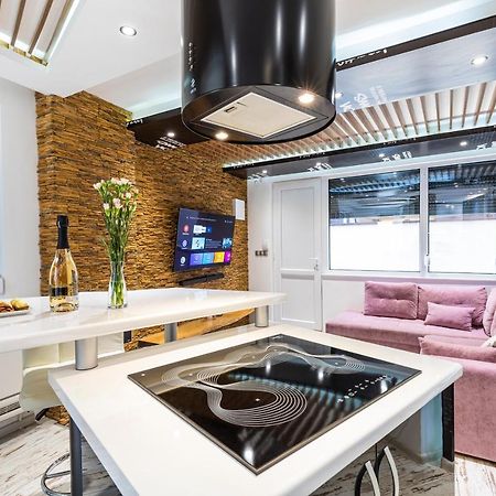 Modern 1Bd Flat With A Parking Near The City Centre By Flat Mаnager Plovdiv Exterior photo