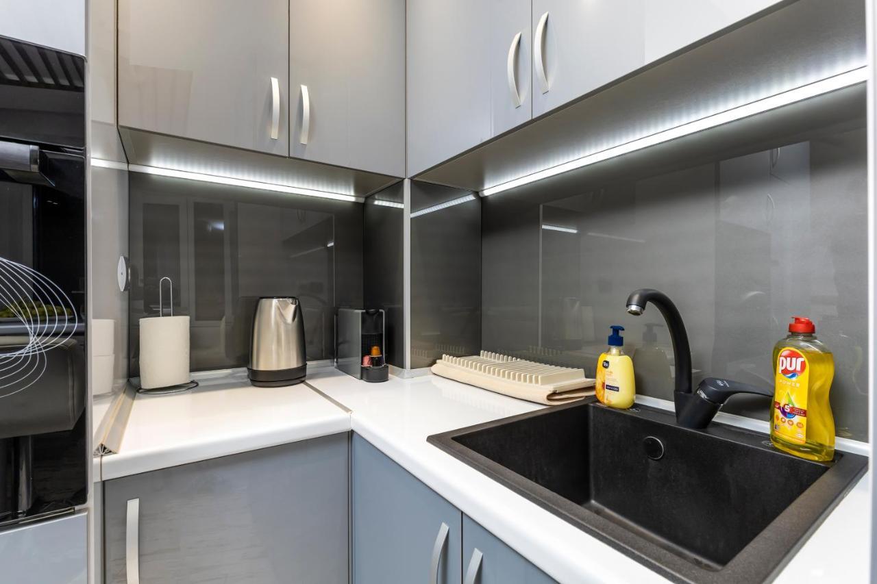 Modern 1Bd Flat With A Parking Near The City Centre By Flat Mаnager Plovdiv Exterior photo
